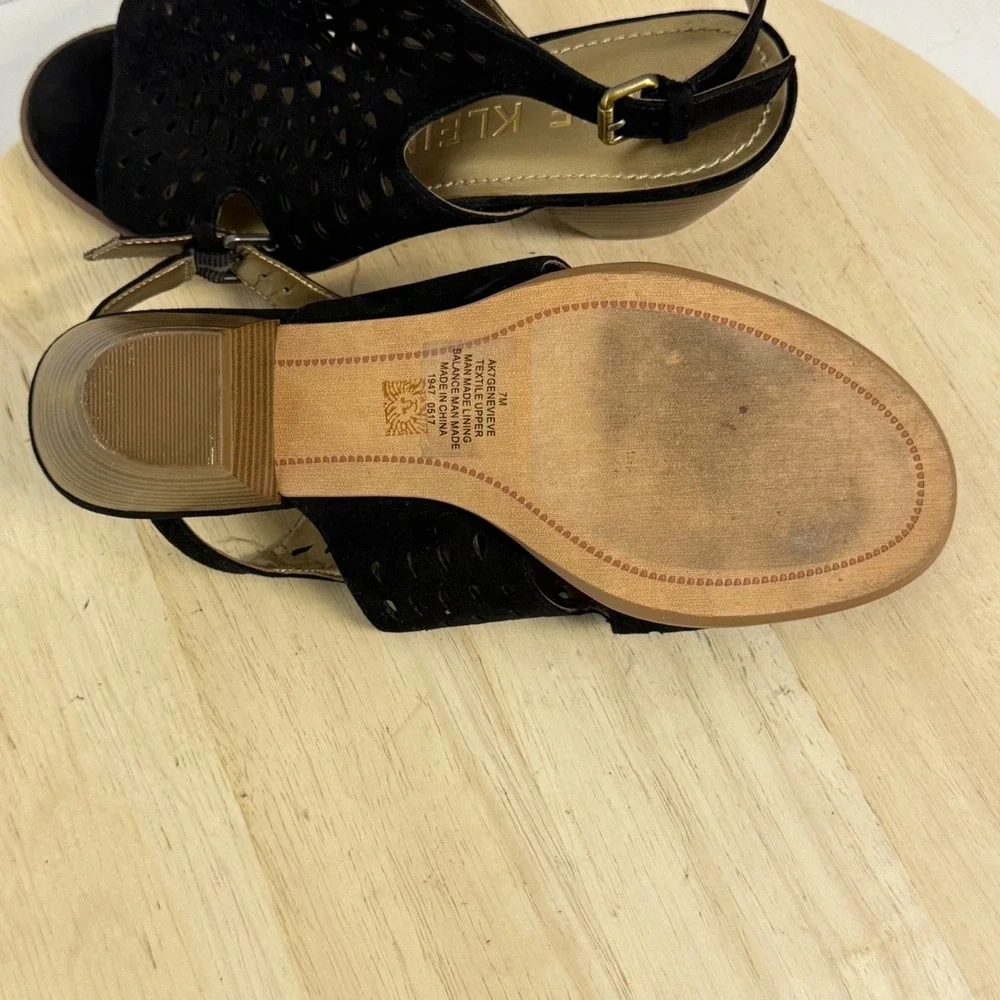 Anne Klein Women's Sandals Genevieve Black Ankle Strap Buckle Mint Heels Size 7M